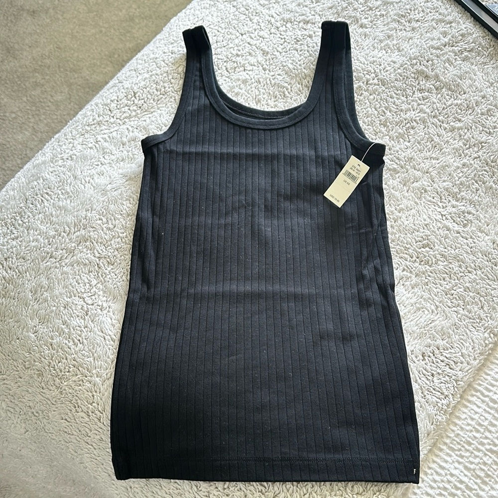 Aerie Women's XS Ribbed Tank Top Solid Black Simple Layering Everyday Basic New